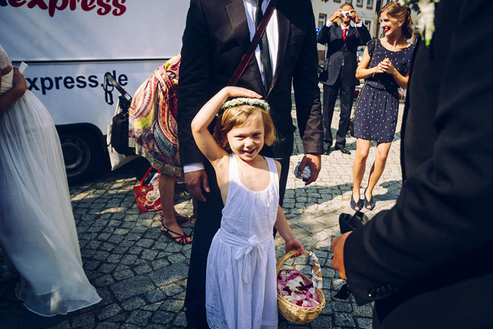 Young flower girl before wedding