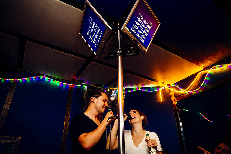 Berlin Summer Wedding - Bride and groom sing karaoke