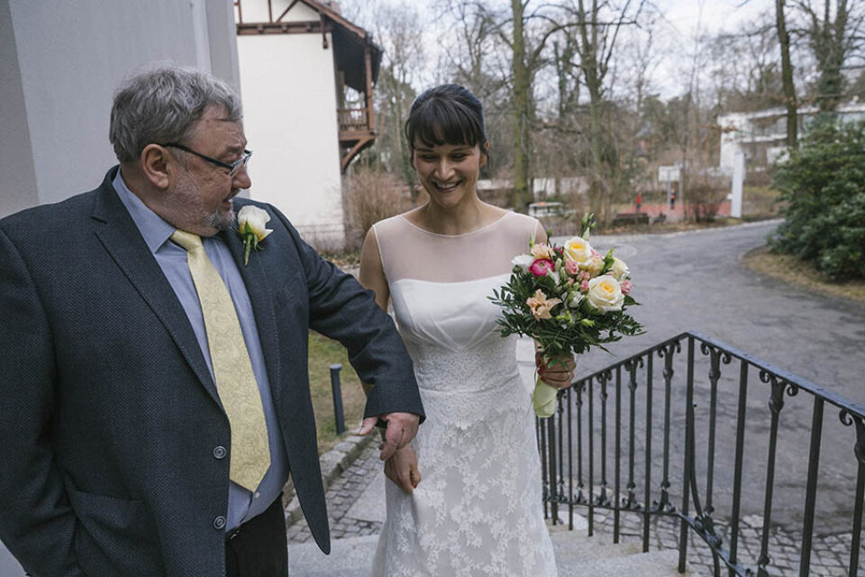 Bride prepares to walk down aisle