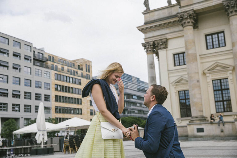 Man proposing to his girlfriend